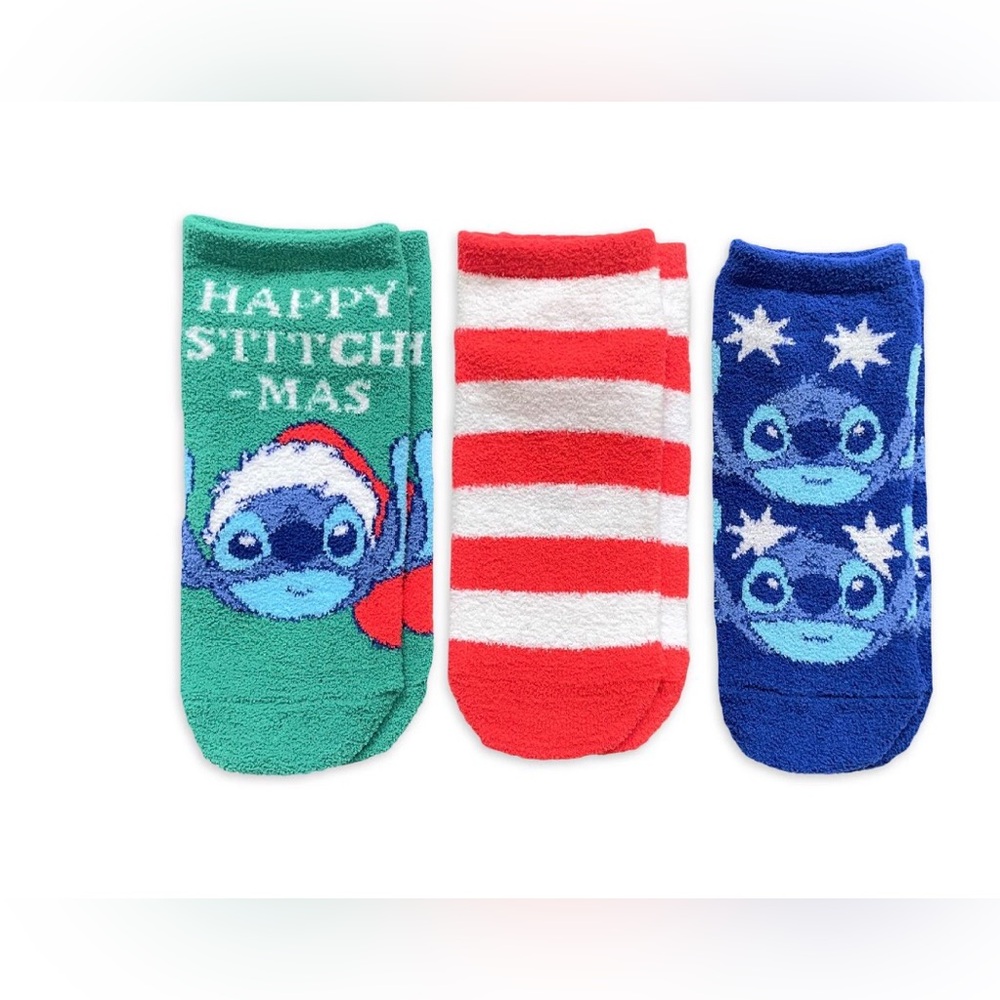 Lilo & Stitch Women’s Holiday Cozy No Show Socks, 3-Pack